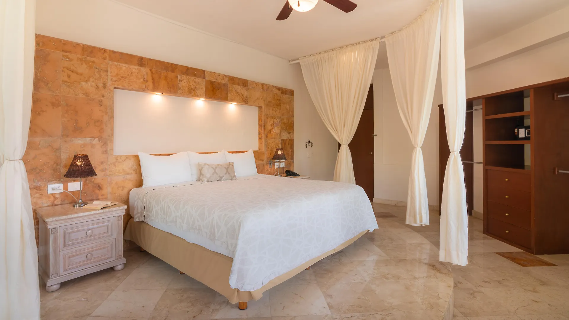 Hotel Villa Palmeras Cancún