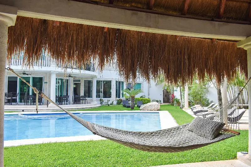 Hotel Villa Palmeras Cancún