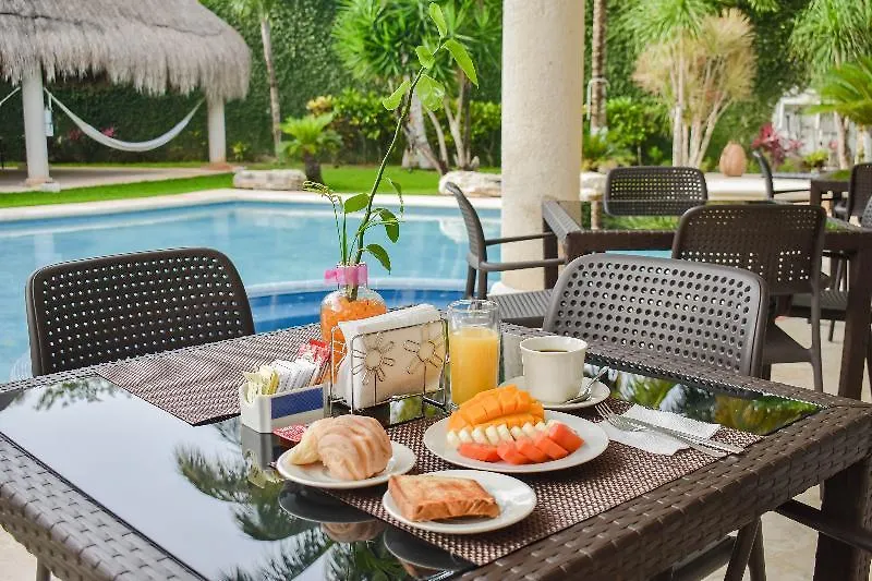 Villa Palmeras Cancun Otel